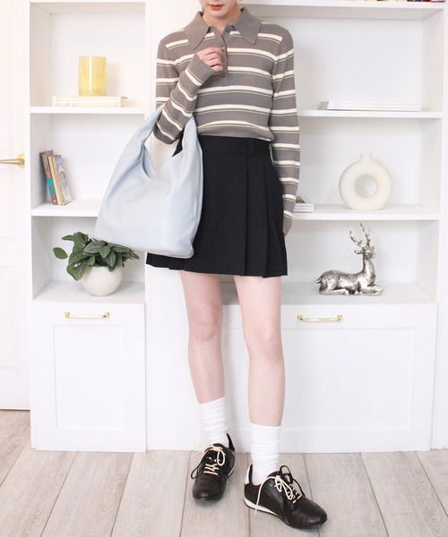 Reurie'（レウリィ）の「ボーダーポロニット / 長袖 配色 カジュアル ノームコア 韓国 バイカラー 水色ニット ブルーブラウン（ニット/セーター・レディース・グレー/ブルー・FREE）」の14枚目の写真