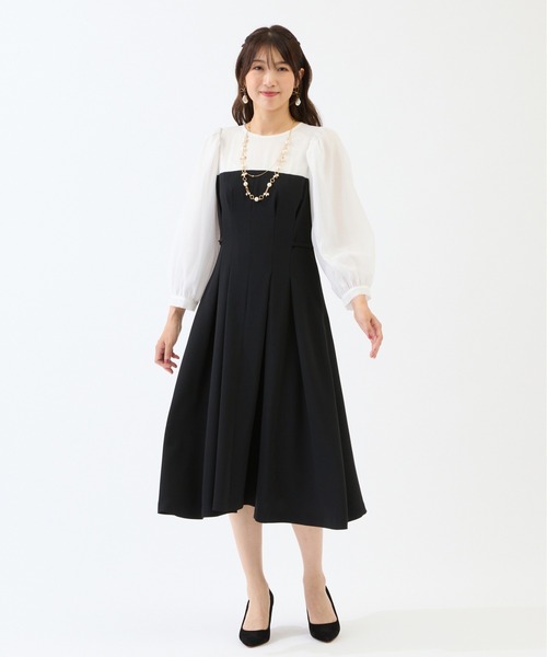 Rose Tiara(ローズティアラ)の「【接触冷感/シワになりにくい】配色切替プリーツワンピース(ワンピース・レディース・ブラック・42/46/38)」の3枚目の写真