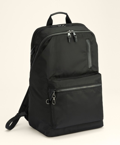 W&.Day/Night(ダブルアンド デイナイト)の「リュックサック ポッケス ハグリュック3 25L B4サイズ 15.6インチPC サコッシュ付属 20213(バックパック/リュック・レディース・ダークグレー/ブラック・FREE)」の12枚目の写真
