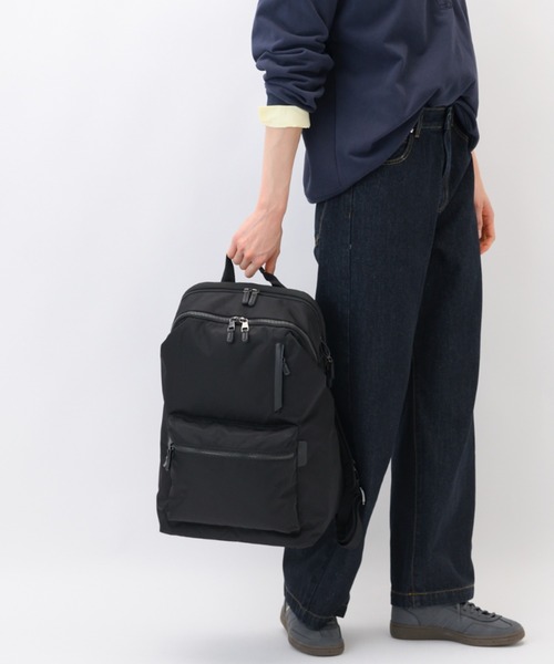 W&.Day/Night(ダブルアンド デイナイト)の「リュックサック ポッケス ハグリュック3 25L B4サイズ 15.6インチPC サコッシュ付属 20213(バックパック/リュック・レディース・ダークグレー/ブラック・FREE)」の5枚目の写真