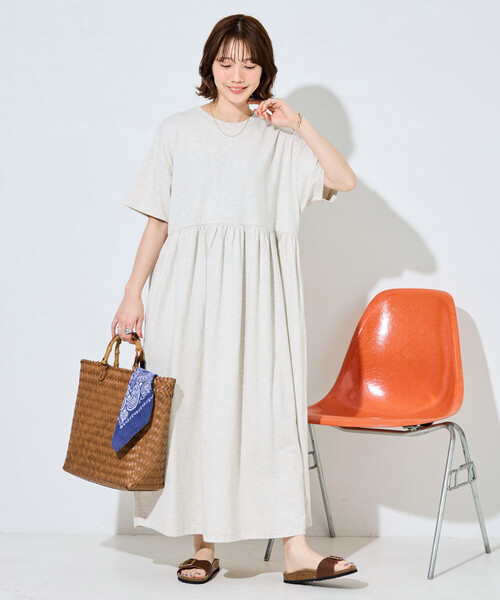 FREAK'S STORE(フリークスストア)の「限定展開 ウエストギャザー 切り替え 半袖 ワンピース(ワンピース・レディース・ネイビー/ナチュラル/グリーン/ブラウン/ライトグレー/ブラック・MEDIUM/SMALL)」の17枚目の写真