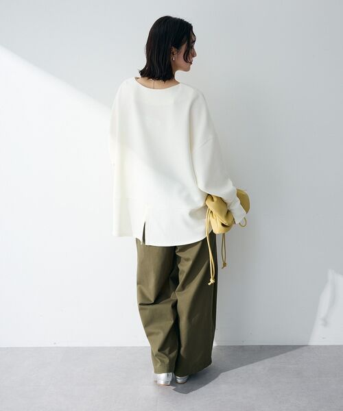 Green　Parks（グリーンパークス）の「袖スリットカットプルオーバー（Tシャツ/カットソー・レディース・ブラック/グリーン/グレイッシュベージュ/オフホワイト・FREE）」の19枚目の写真