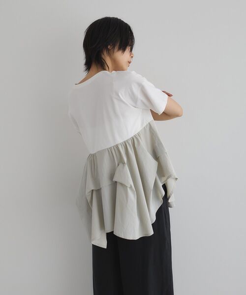 GARAGE OF GOOD CLOTHING(ガレージオブグッドクロージング)の「異素材MIXタックプルオーバー2(Tシャツ/カットソー・レディース・ベージュ/オフホワイト/ライトグレー・FREE)」の10枚目の写真