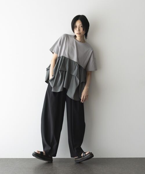 GARAGE OF GOOD CLOTHING(ガレージオブグッドクロージング)の「異素材MIXタックプルオーバー2(Tシャツ/カットソー・レディース・ベージュ/オフホワイト/ライトグレー・FREE)」の20枚目の写真