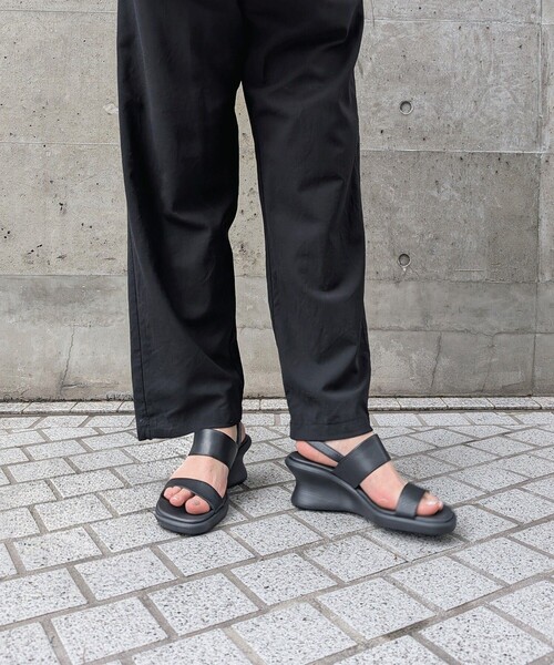 CAMPER（カンペール）の「[カンペール] LOUISE SANDAL / サンダル（サンダル・レディース・ブラック・23.0cm/24.0cm/25.5cm/25.0cm/23.5cm/22.5cm）」の12枚目の写真