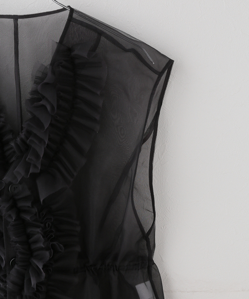 IENA(イエナ)の「MARGE/マージ TULLE GILET ジレ 1011-0102-632(その他アウター・レディース・ブラック/グレー・FREE)」の4枚目の写真