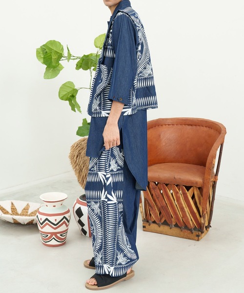 チャイハネ（チャイハネ）の「【チャイハネ】マナリカMEN'Sデニムベスト（ベスト・メンズ・ライトインディゴブルー/インディゴブルー・FREE）」の6枚目の写真