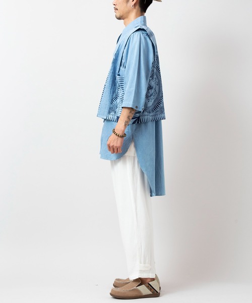 チャイハネ（チャイハネ）の「【チャイハネ】マナリカMEN'Sデニムベスト（ベスト・メンズ・ライトインディゴブルー/インディゴブルー・FREE）」の11枚目の写真