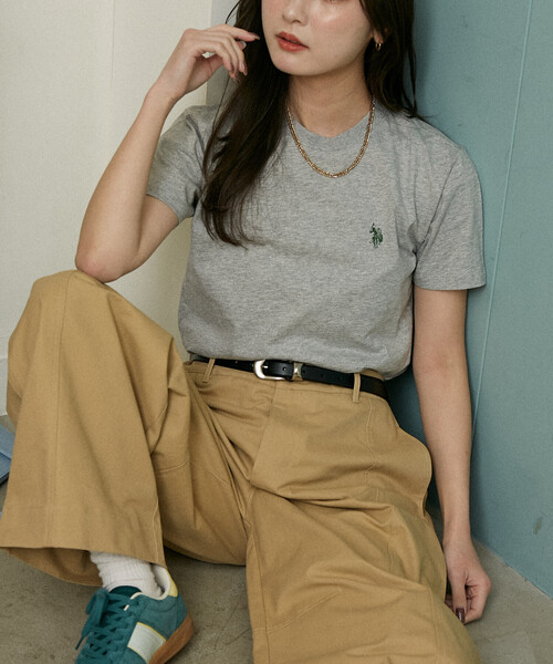 U.S. POLO ASSN.(ユーエスポロアッスン)の「U.S. POLO ASSN. × PUBLUX/ユーエスポロアッスン 別注 クルーネック Tシャツ 限定展開(Tシャツ/カットソー・レディース・ネイビー/ピンク/ブラウン/オフホワイト/グレー/ブラック・フリ-)」の12枚目の写真
