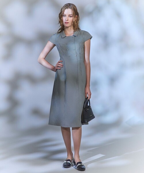 TOCCA(トッカ)の「TINY RIBBON RAIN ROAFER レインパンプス(パンプス・レディース・ブラック系5/ブラック系/シルバー系/ネイビー系・35/39/37/36/38)」の7枚目の写真