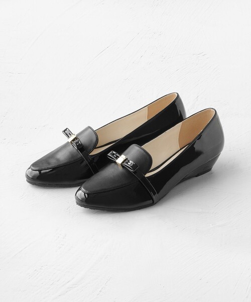 TOCCA（トッカ）の「TINY RIBBON  RAIN ROAFER レインパンプス（パンプス・レディース・ブラック系5/ブラック系/シルバー系/ネイビー系・35/39/37/36/38）」の10枚目の写真