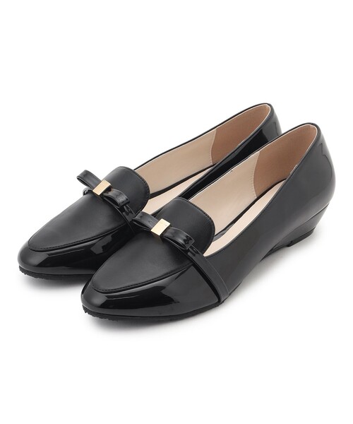TOCCA（トッカ）の「TINY RIBBON  RAIN ROAFER レインパンプス（パンプス・レディース・ブラック系5/ブラック系/シルバー系/ネイビー系・35/39/37/36/38）」の14枚目の写真