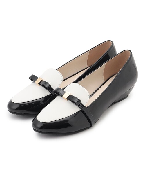 TOCCA（トッカ）の「TINY RIBBON  RAIN ROAFER レインパンプス（パンプス・レディース・ブラック系5/ブラック系/シルバー系/ネイビー系・35/39/37/36/38）」の15枚目の写真