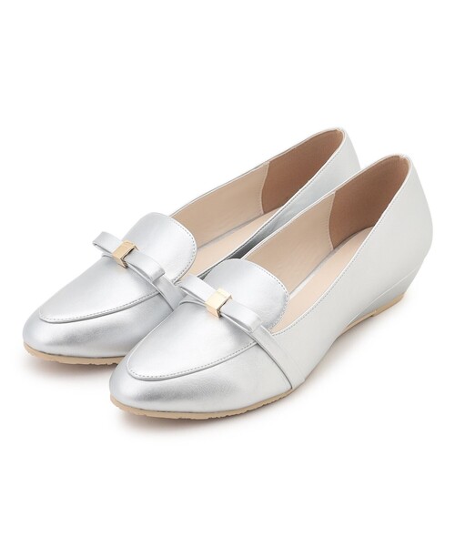 TOCCA（トッカ）の「TINY RIBBON  RAIN ROAFER レインパンプス（パンプス・レディース・ブラック系5/ブラック系/シルバー系/ネイビー系・35/39/37/36/38）」の16枚目の写真