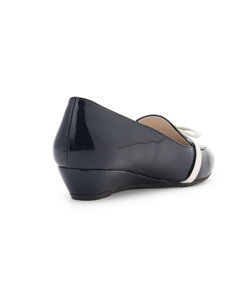 TOCCA（トッカ）の「TINY RIBBON  RAIN ROAFER レインパンプス（パンプス・レディース・ブラック系5/ブラック系/シルバー系/ネイビー系・35/39/37/36/38）」の21枚目の写真