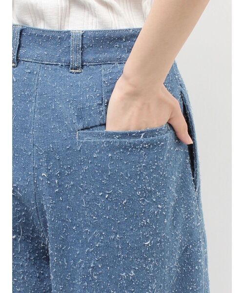 Ungrid（アングリッド）の「タックデザインネップデニム（デニムパンツ・レディース・ライトブルー/ブルー・MEDIUM/SMALL）」の22枚目の写真