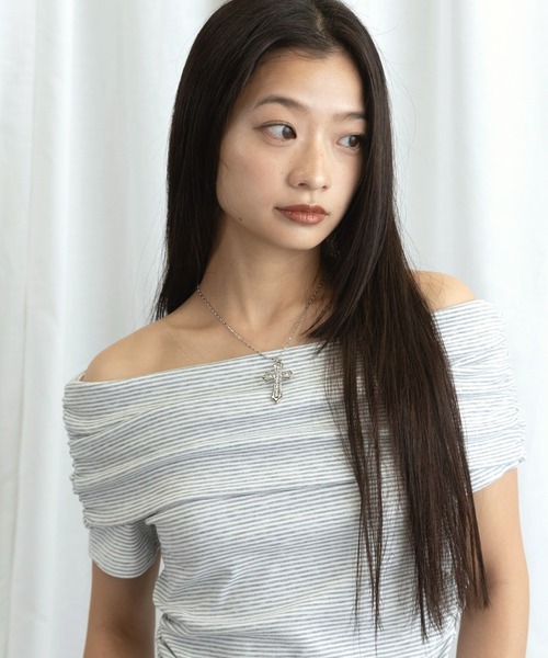 3.3 Field Trip／シャーリングアソートオフショルトップス（Tシャツ 