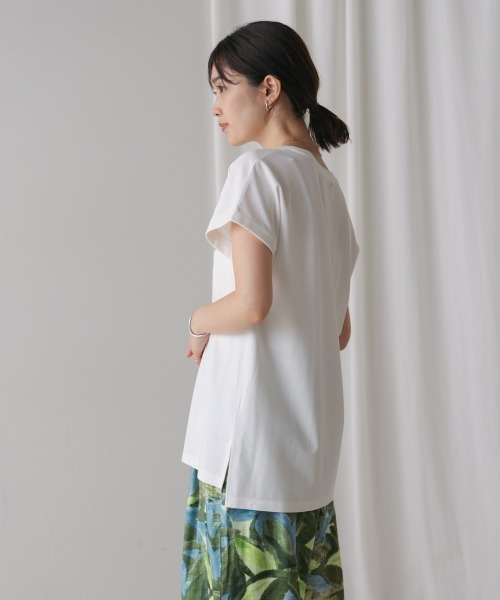 Bou Jeloud(ブージュルード)の「半ラバー×刺繍ロゴTシャツ(Tシャツ/カットソー・レディース・オフホワイト/ブラック/ブラウン・FREE)」の18枚目の写真