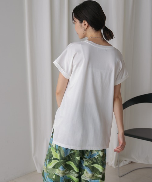 Bou Jeloud(ブージュルード)の「半ラバー×刺繍ロゴTシャツ(Tシャツ/カットソー・レディース・オフホワイト/ブラック/ブラウン・FREE)」の20枚目の写真