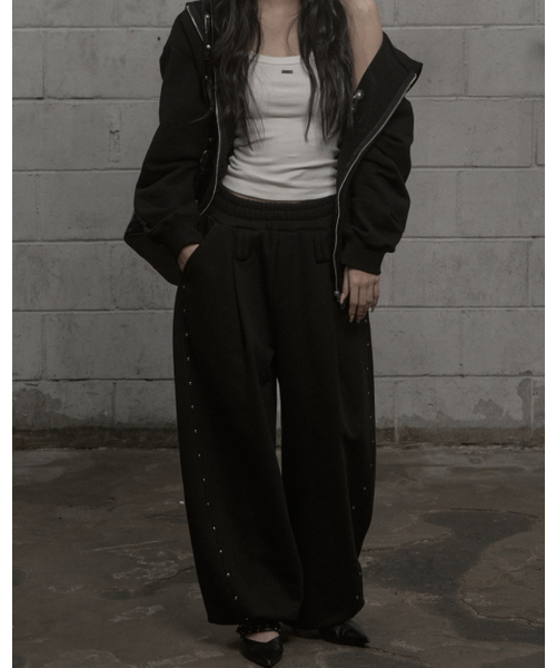 Steel Stud Sweat Pants (black)（スウェットパンツ）｜KHAKIPOINT