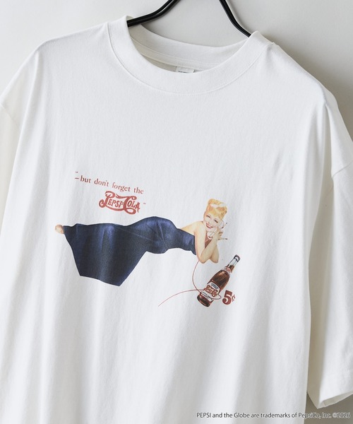 DISCUS（ディスカス）の「【DISCUS/ディスカス】【選べる丈感・PEPSI】DISCUS×ペプシ コラボTシャツ クロップド短丈・ルーズシルエット（Tシャツ/カットソー・レディース・ホワイト系その他2/ホワイト系その他・LARGE/MEDIUM）」の20枚目の写真