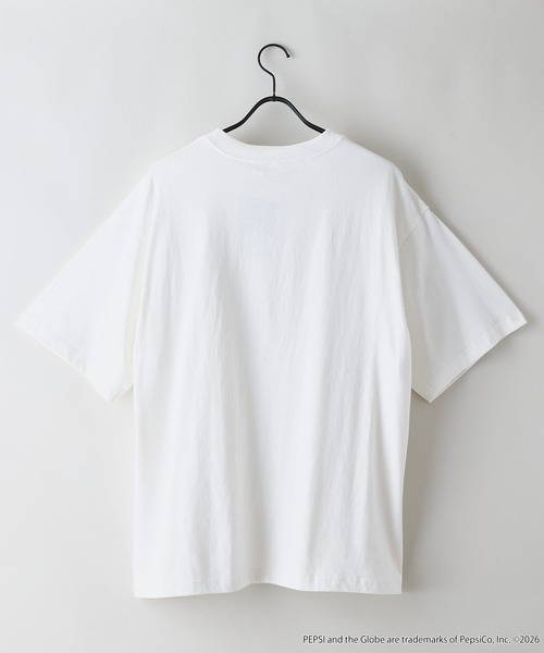 DISCUS（ディスカス）の「【DISCUS/ディスカス】【選べる丈感・PEPSI】DISCUS×ペプシ コラボTシャツ クロップド短丈・ルーズシルエット（Tシャツ/カットソー・レディース・ホワイト系その他2/ホワイト系その他・LARGE/MEDIUM）」の5枚目の写真