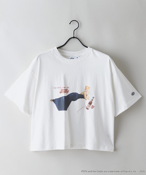 DISCUS（ディスカス）の「【DISCUS/ディスカス】【選べる丈感・PEPSI】DISCUS×ペプシ コラボTシャツ クロップド短丈・ルーズシルエット（Tシャツ/カットソー・レディース・ホワイト系その他2/ホワイト系その他・LARGE/MEDIUM）」の7枚目の写真