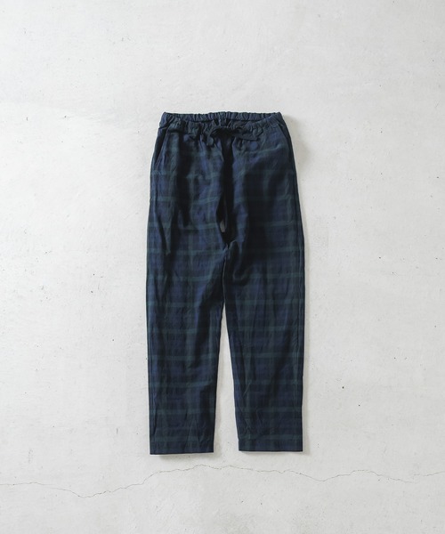 quadro(クオドロ)の「コットンリネンウェザー近江晒イージーパンツ(その他パンツ・メンズ・ストライプ/チェック・MEDIUM)」の2枚目の写真