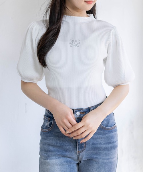 clear（クリア）の「ラインストーンパフスリーブ半袖リブニットトップス[骨格ウェーブ 大人 フェミニン 上品]（ニット/セーター・レディース・グレー/ラベンダー/ブラック/オフホワイト・F）」の15枚目の写真