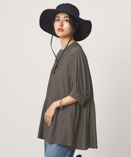 green label relaxing(グリーンレーベルリラクシング)の「エアリー ボリューム ブラウス(シャツ/ブラウス・レディース・ホワイト/ダークグレー/ライトブルー・FREE)」の20枚目の写真