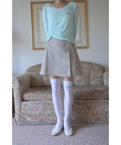 Smyeon（スミョン）の「Asymmetrical button pleated skirt/アシンメトリーボタンプリーツスカート（スカート・レディース・ブラック/ベージュ/カーキ・FREE）」の21枚目の写真