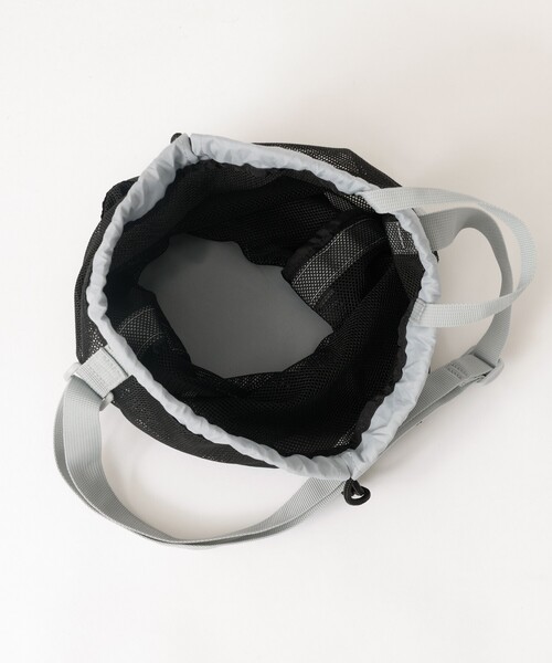 NIKE（ナイキ）の「【NIKE / ナイキ】1994046 メッシュワンショルダーバッグ / 12L / ユニセックス（ショルダーバッグ・メンズ・グレー/サックスブルー/ブラック・フリー）」の16枚目の写真