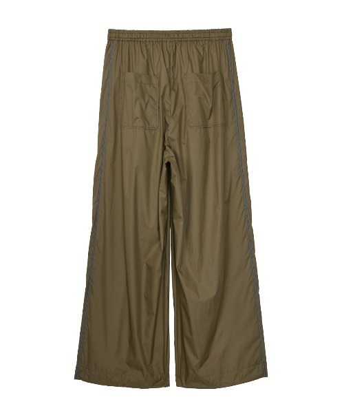 ELCHELE（エルチェレ）の「UNIVERSAL WINDBREAKER PANTS（その他パンツ・レディース・カーキ/ブラック・38/36）」の13枚目の写真