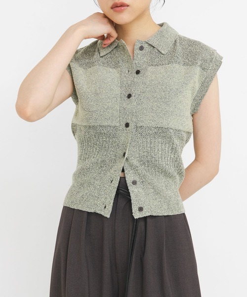 KBF(ケイビーエフ)の「スリーブレスニットシャツ(ニット/セーター・レディース・グリーン系その他/ベージュ系その他/アイボリー/ブラック・ONE)」の18枚目の写真