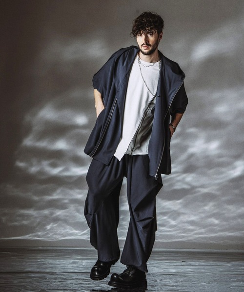 NO ID.(ノーアイディ)の「【NO ID.】Gathered Drape Easy Trousers / ギャザードレープ イージートラウザーズ(その他パンツ・メンズ・その他23/グレー/ブラック・1/2)」の12枚目の写真