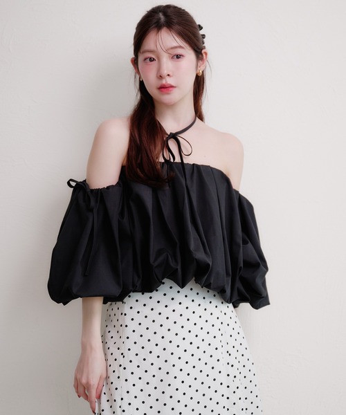 volume off-shoulder blouse / ボリュームオフショルダーブラウス