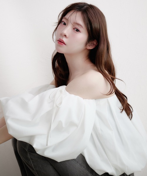 fupel（フぺル）の「volume off-shoulder blouse / ボリュームオフショルダーブラウス（シャツ/ブラウス・レディース・ピンク/ブラック/オフホワイト・FREE）」の22枚目の写真