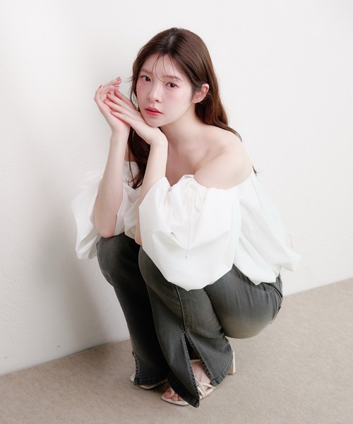 fupel（フぺル）の「volume off-shoulder blouse / ボリュームオフショルダーブラウス（シャツ/ブラウス・レディース・ピンク/ブラック/オフホワイト・FREE）」の18枚目の写真