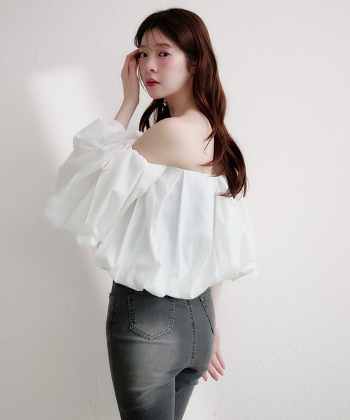 fupel（フぺル）の「volume off-shoulder blouse / ボリュームオフショルダーブラウス（シャツ/ブラウス・レディース・ピンク/ブラック/オフホワイト・FREE）」の11枚目の写真