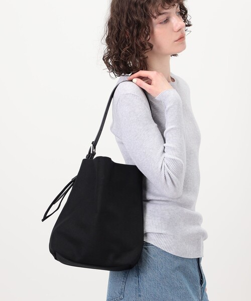 MARY AL TERNA（メアリオルターナ）の「MARY AL TERNA WRAPPING ショルダーバッグ（ショルダーバッグ・レディース・ブラック・FREE）」の2枚目の写真