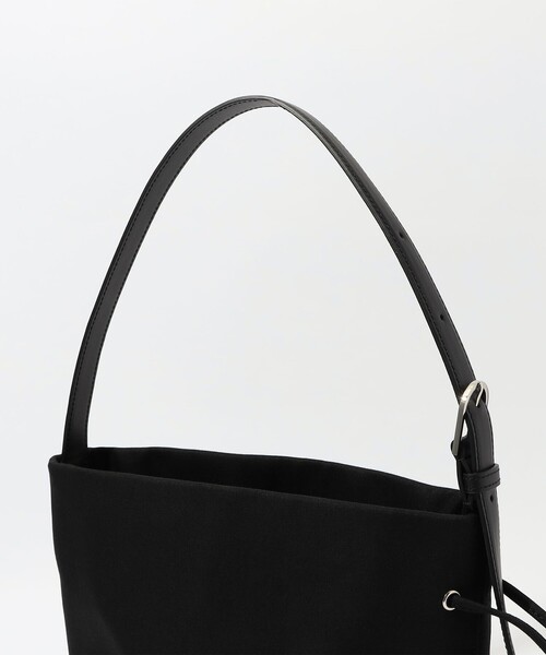 MARY AL TERNA（メアリオルターナ）の「MARY AL TERNA WRAPPING ショルダーバッグ（ショルダーバッグ・レディース・ブラック・FREE）」の6枚目の写真