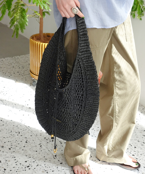 Spick & Span(スピックアンドスパン)の「GIANNI CHIARINI / ジャンニ キアリーニ NEFELI(ハンドバッグ・レディース・ブラック/ベージュ・FREE)」の5枚目の写真