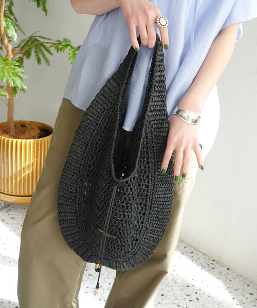 Spick & Span(スピックアンドスパン)の「GIANNI CHIARINI / ジャンニ キアリーニ NEFELI(ハンドバッグ・レディース・ブラック/ベージュ・FREE)」の7枚目の写真