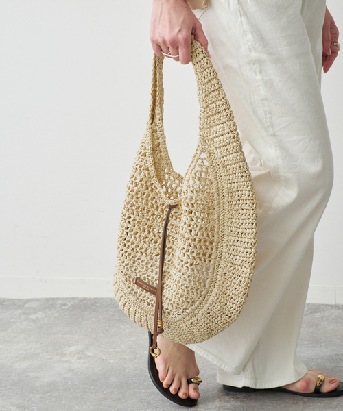 Spick & Span(スピックアンドスパン)の「GIANNI CHIARINI / ジャンニ キアリーニ NEFELI(ハンドバッグ・レディース・ブラック/ベージュ・FREE)」の11枚目の写真