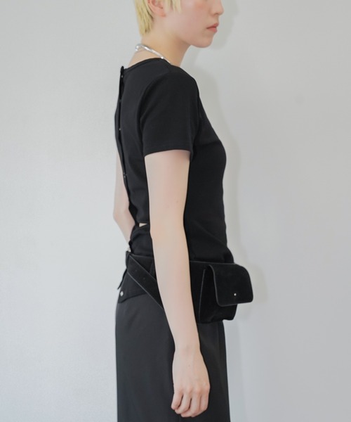 chuclla(チュクラ)の「ボタンディーティールTシャツ chw26s249(Tシャツ/カットソー・レディース・ホワイト/ブラック・FREE)」の14枚目の写真