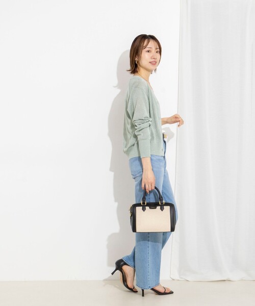NOLLEY’S(ノーリーズ)の「《手洗い可能/アンサンブル対応》ラメVネックカーディガン(カーディガン/ボレロ・レディース・ベビーピンク/シルバー/ミント/ゴールド・38)」の14枚目の写真