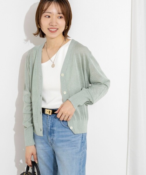NOLLEY’S(ノーリーズ)の「《手洗い可能/アンサンブル対応》ラメVネックカーディガン(カーディガン/ボレロ・レディース・ベビーピンク/シルバー/ミント/ゴールド・38)」の19枚目の写真