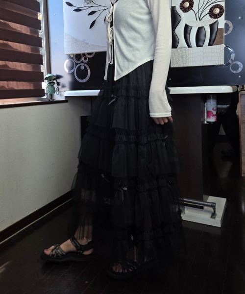 tolene(トレネ)の「【バレエコア】リボンティアード チュールロングスカート / フレンチガーリー(スカート・レディース・ブラック/ピンク・FREE)」の11枚目の写真