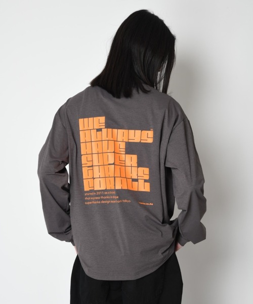 SUPERTHANKS（スーパーサンクス）の「【吸水速乾・接触冷感・抗菌防臭】バックプリントロングTシャツ[pop logo] Functional L/S T-shirt（Tシャツ/カットソー・メンズ・ホワイト/ピンク/ブラック/グレー・M/S/L）」の10枚目の写真