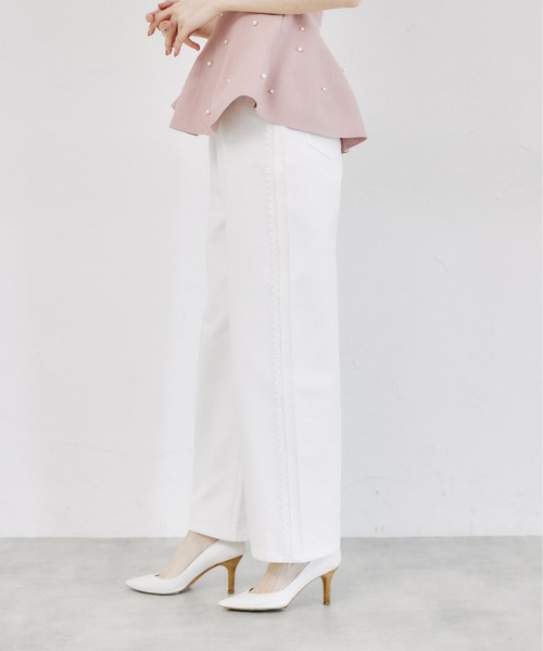 tocco closet(トッコ クローゼット)の「【S・Mサイズ展開】レースラインストレートデニムパンツ(デニムパンツ・レディース・ホワイト/サックスブルー・S/M)」の6枚目の写真